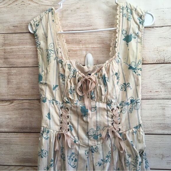 DISNEY HOT TOPIC CINDERELLA PEASANT SWEETHEART DRESS - Picture 4 of 13